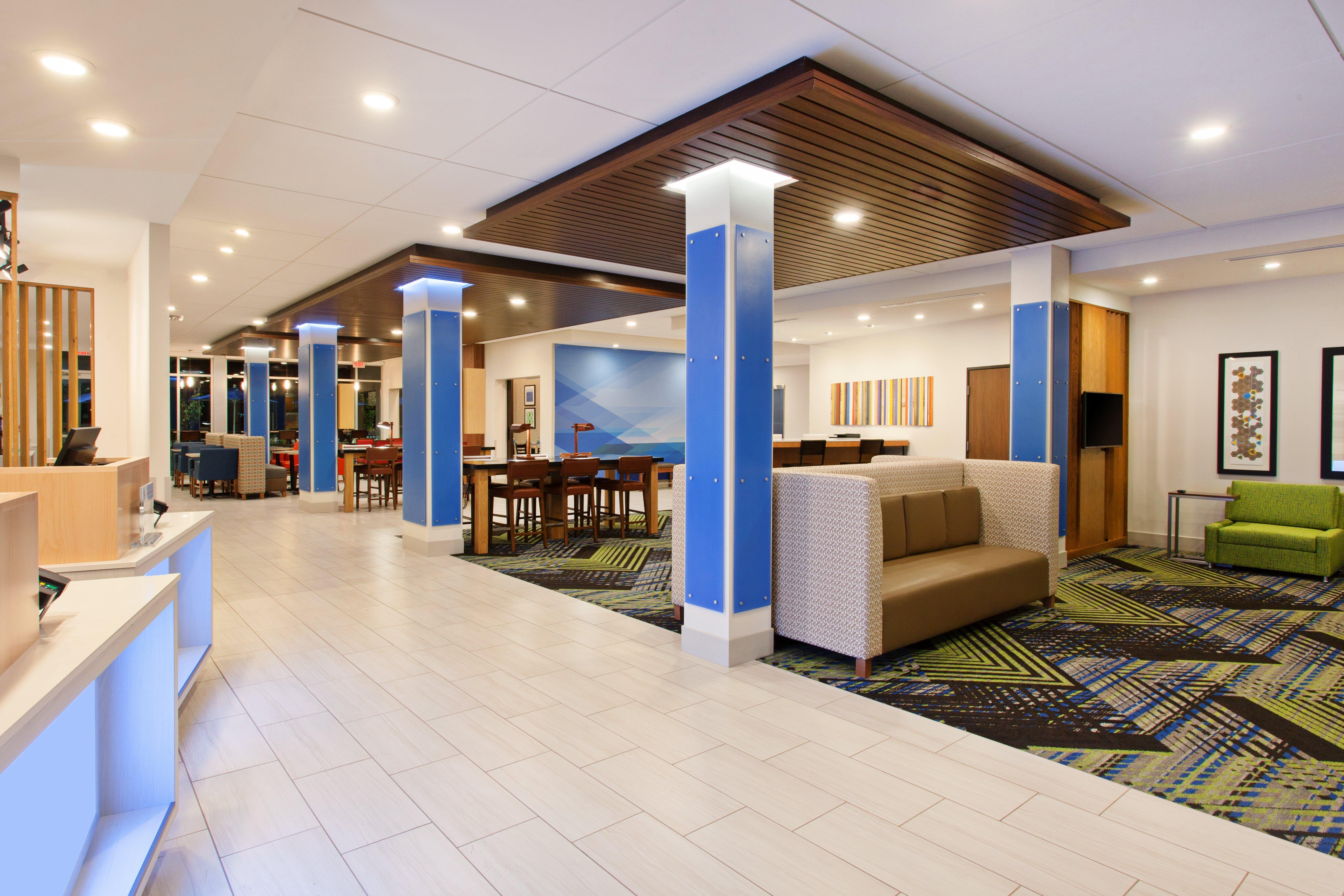 Holiday Inn Express & Suites - Moses Lake, An Ihg Hotel Εξωτερικό φωτογραφία