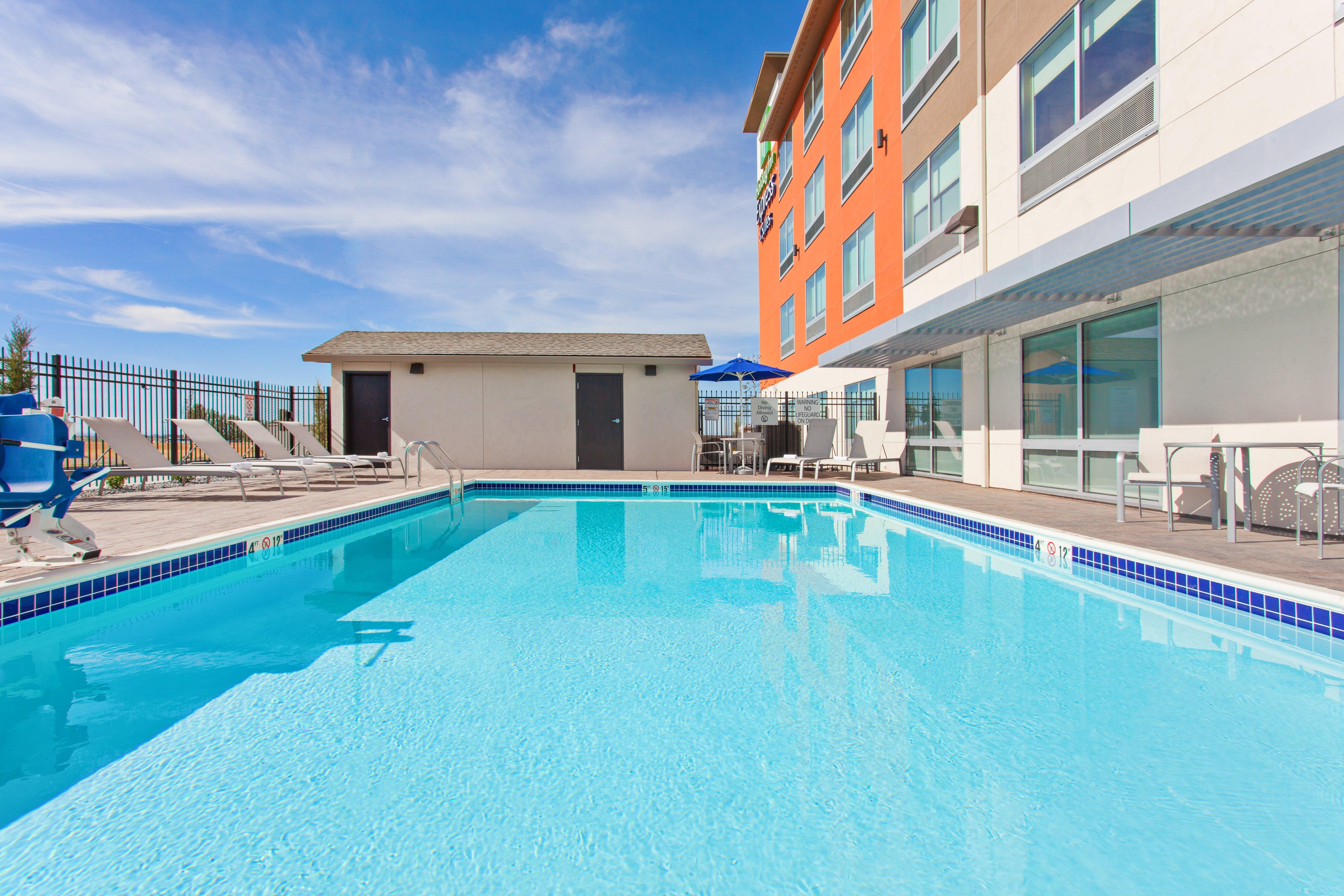 Holiday Inn Express & Suites - Moses Lake, An Ihg Hotel Εξωτερικό φωτογραφία